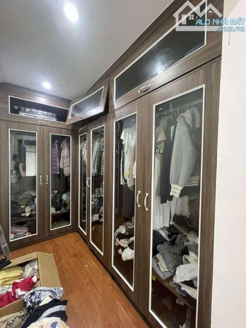Nhà đẹp sang sịn gần Times City 57m2 giá 10 tỷ. - 2