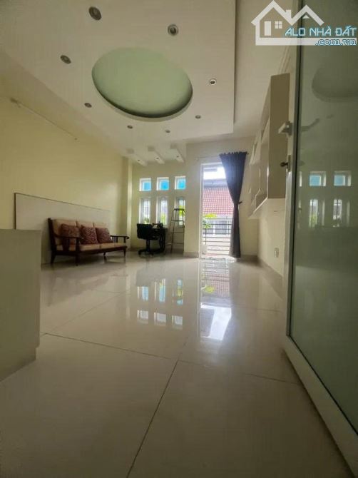 Bán Gấp Trong Tháng Nhà HXH Nguyễn Thiện Thuật Q3, 64m² (4x16m), 5 Tầng, Giá 19,5 Tỷ TL - 2