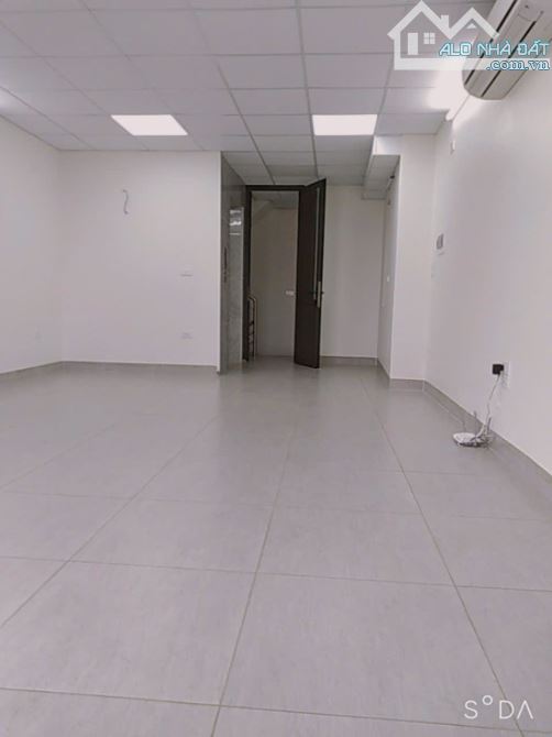 SIÊU PHẨM PHẠM VĂN ĐỒNG 27 TỶ 50m 6 TẦNG MT 6m THANG MÁY VỈA HÈ Ô TÔ TRÁNH KINH DOANH - 2