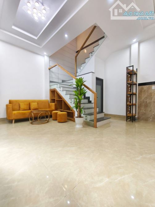BÁN NHÀ 1 TRỆT 3 LẦU HẺM Ô TÔ TRƯƠNG CÔNG ĐỊNH THÔNG LÊ HỒNG PHONG - 2
