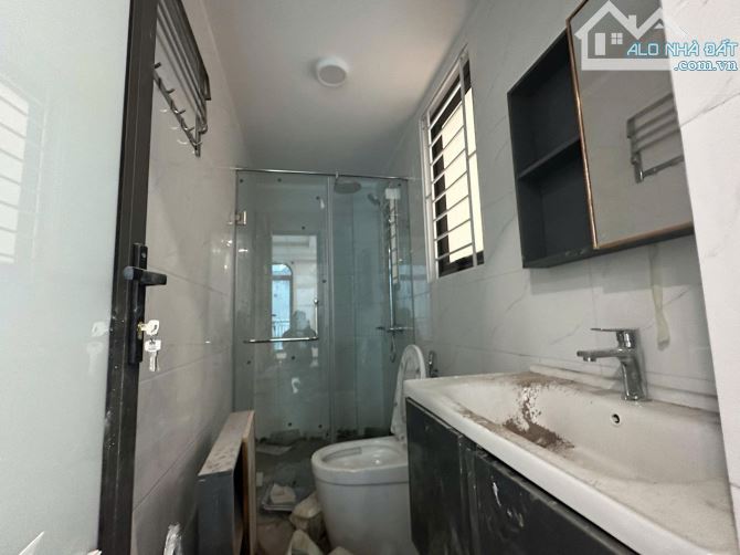 Cần tiền - Bán nhà đẹp đường  Xuân Đỉnh - ngõ thoáng - 37m2 - 6 tầng thang máy - MT 4,3m. - 2
