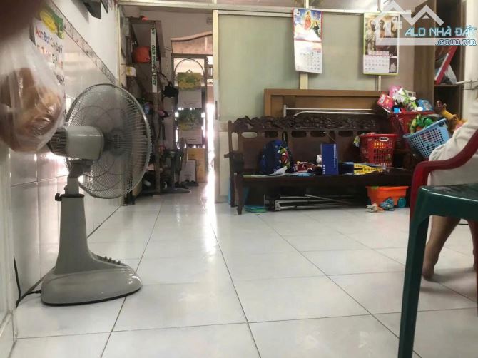 Bán Nhà Trường Sa Q3 – 58m², Ngang 4.4m, 3 Tầng, 5PN, Kinh Doanh Tốt, Giá 11 Tỷ - 2