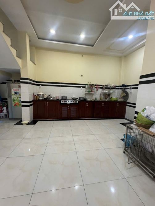 Bán nhà 1 / ngang gần 5m – 72m2 full thổ - hẻm xe hơi tránh Hiệp Thành Quận 12 - 2