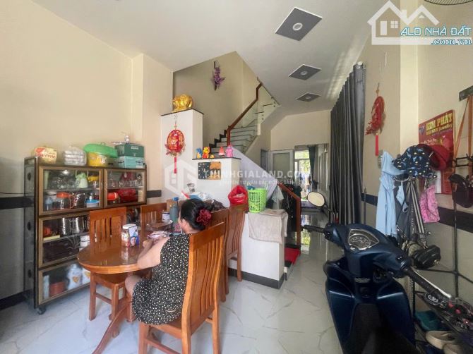 BÁN NHÀ ĐẸP TẠI NGÔ ĐỨC KẾ_PHƯỜNG 7_VŨNG TÀU_CHỦ NHÀ XÂY DỰNG TÂM HUYẾT CẦN BÁN LẠI 4.8 TỶ - 2