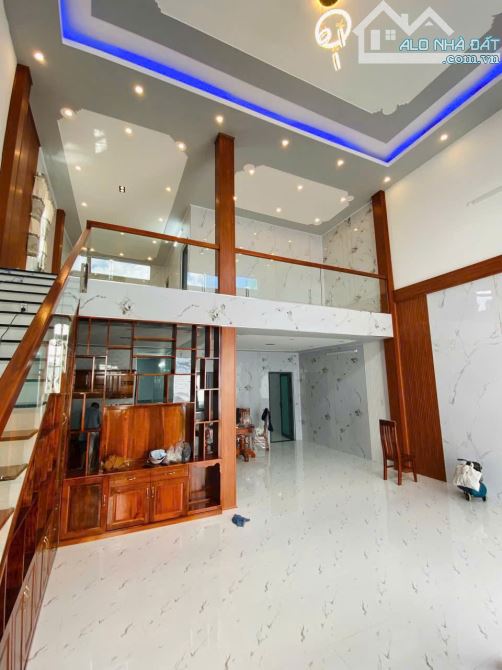 nhà bán 1 trệt 1 lửng rộng, hẻm 98 đường trần hưng đạo, giá bán 4,9 tỷ - 2