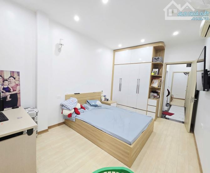 Bán nhà riêng phố Vũ Hữu, Thanh Xuân, 20m ra mặt phố, 42m2, 4 tầng chỉ 8.5 tỷ - 2