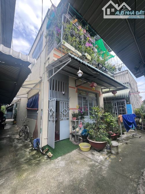 2,5 TỶ NHÀ 1 TRỆT 1 LẦU 2PN 5,5x10M NGUYỄN VĂN TẠO LONG THỚI NHÀ BÈ - 2