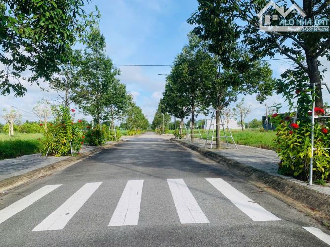 Bán lô góc trục thông dự án Khu DV hỗn hợp VSIP Quảng Ngãi giá chỉ hơn 9 triệu/m2 - 2