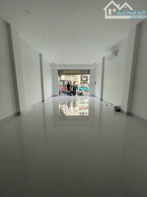 Cho thuê Building mới xây MẶT TIỀN Dương Quảng Hàm, Gò Vấp, HCM - 2