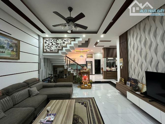 NHÀ 2 TẦNG KIỆT Ô TÔ THÔNG TRẦN QUANG KHẢI - SƠN TRÀ  -ủ, - 2