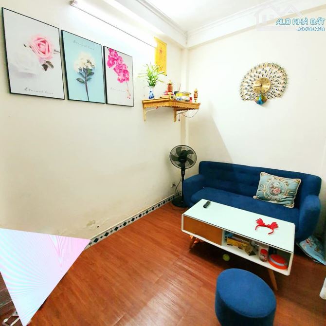 Bán nhà Yên Lãng, Đống Đa: 15m2*4T chỉ 2 tỷ 26 có sổ, 2 ngủ, thoáng sáng, nhà chắc chắn, y - 2