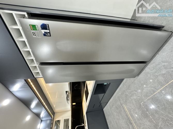 NHÀ MỚI NGÔ GIA TỰ-VIỆT HƯNG-THANG MÁY-6 TẦNG- 5 NGỦ. HƠN 7 TỶ - 2
