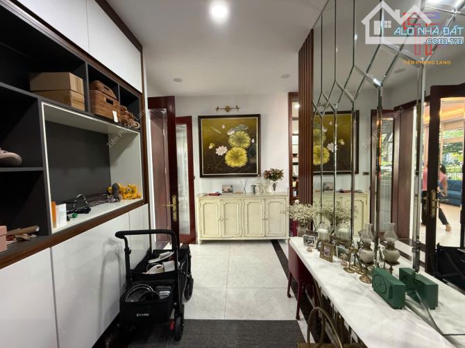 Cho thuê căn BT 270m2 - Full đồ sang trọng - nhận nhà được ngay - giá thương lượng - 2