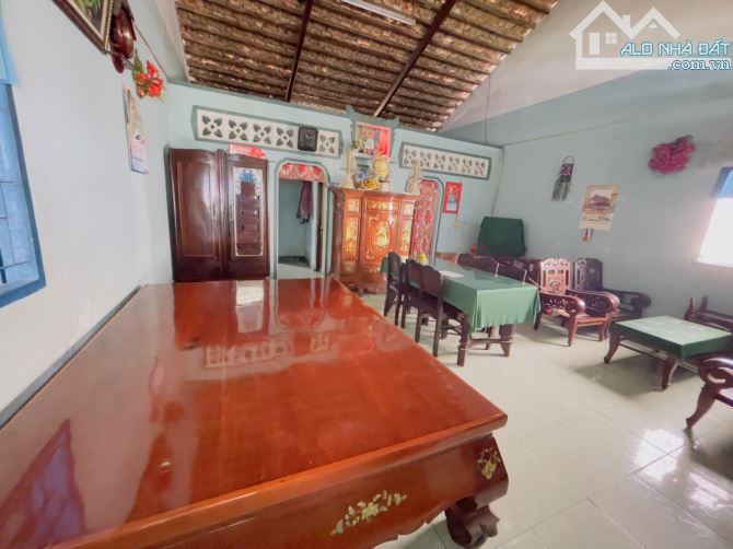 PHƯỚC LONG A - NHÀ MẶT TIỀN - 186M2, NGANG 8,5M - C4 CŨ CHƯA QUA ĐẦU TƯ - GIÁ RẺ - 2