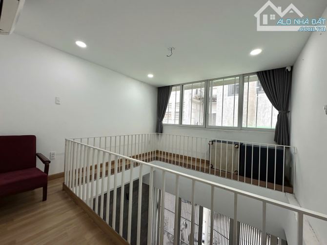 Bán nhà 5 tầng Hai Bà Trưng - Tân Định, xe hơi ngủ trong nhà, dt: 4,2m x 20m. Giá 20,5 tỷ. - 2