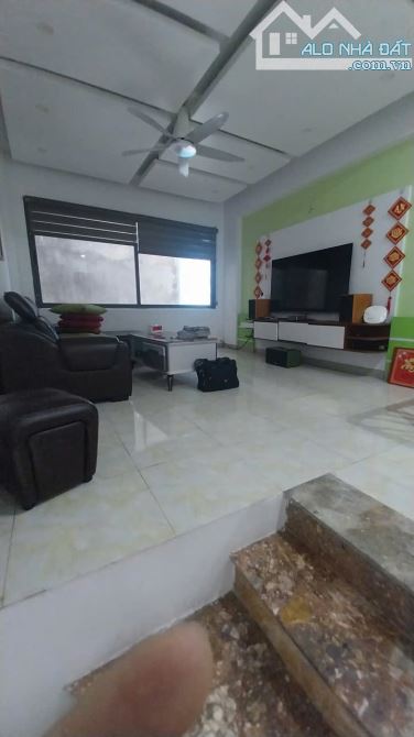 CẦN BÁN NHÀ 5 TẦNG TẢ THANH OAI Ô TÔ ĐỖ CỬA,GẦN CHỢ, TRƯỜNG GIÁ 11TY - 2
