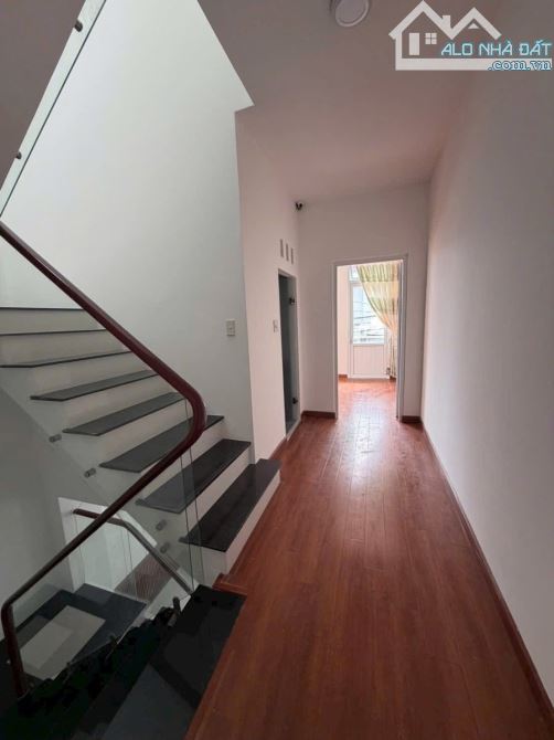 CẦN TIỀN BÁN CĂN NHÀ ĐƯỜNG OTO (ĐẬU SÂN) P.XUÂN HƯƠNG ( P4 CŨ), ĐÀ LẠT Giá Bán 6.4 Tỷ - 2