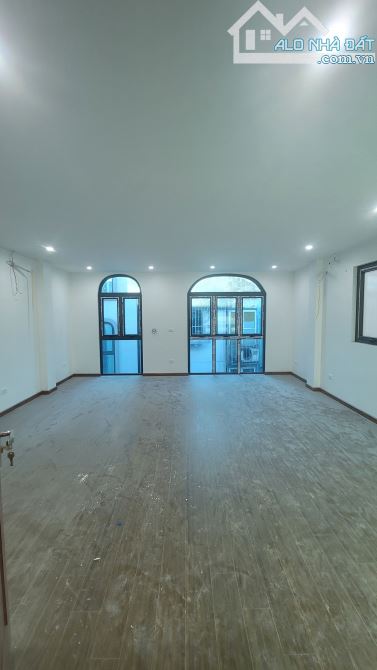 GIÁ 19.5 TỶ! NHÀ LÔ GÓC QUỐC TỬ GIÁM - ĐỐNG ĐA: 60M², 6 TẦNG THANG MÁY, - KINH DOANH-MT6m - 2