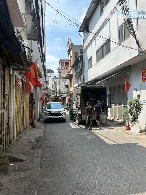 Bán nhà Nguyễn Khuyến lô góc, thang máy, ô tô tránh, 55m 6 tầng chỉ 19.8 tỷ - 2