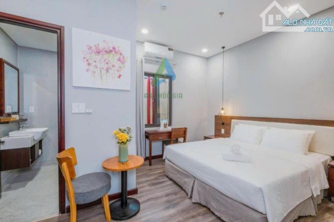 CHO THUÊ KHÁCH SẠN KHU NAM VIỆT Á - MẶT SÔNG HÀN - 200 M² - 29 PN - GIÁ 140 TRIỆU - 2