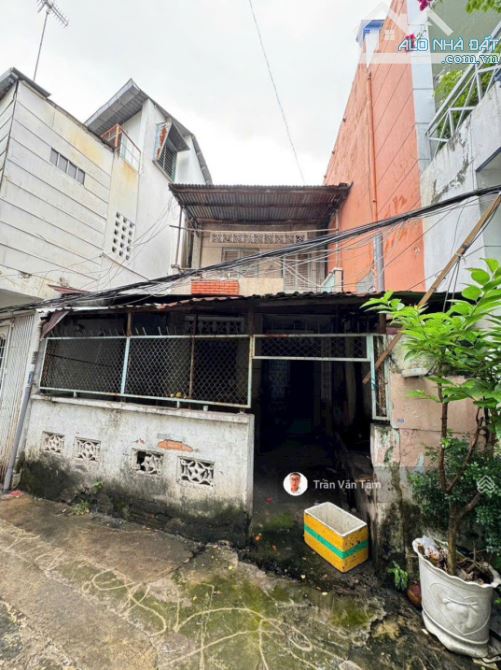 [ NHÀ ĐỂ CẢI TẠO Q. BÌNH THẠNH ] , 2 TẦNG ( 5,68 *14m ) BẠCH ĐẰNG - GẦN NGÃ TƯ HÀNG XANH - 2