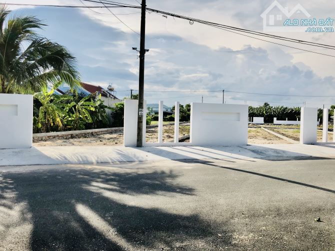 SIÊU ĐẸP PHƯỚC HẢI-dt:400m2- 10x40-80 thổ cư Đã xây rào cổng đẹp Khu dân cư-ra biển 5p-2t5 - 2