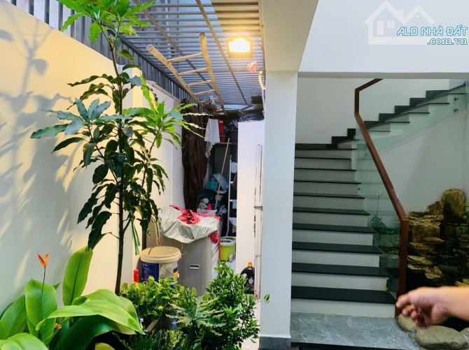 [TAM PHÚ] BÁN NHÀ 4 TẦNG NHƯ BIỆT THỰ, NGANG KHỦNG 8M, HXH – 8M × 10M – 80M² - 2