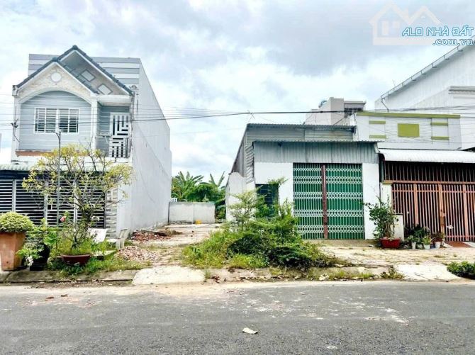 Đất Nền 100m2 đường số 4 Khu Văn Hóa Tây Đô - 2