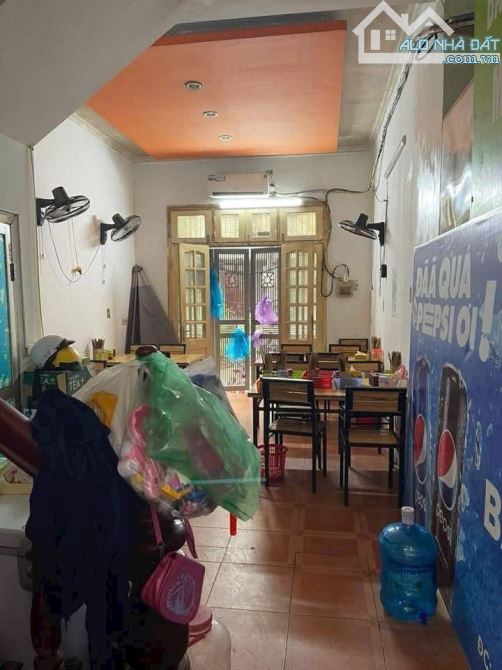 bán nhà Mặt phố Lê Thanh Nghị, Hai Bà Trưng 3 tháng, 1mặt phố, 1 mặt ngõ, vỉa hè rộng DT 6 - 2