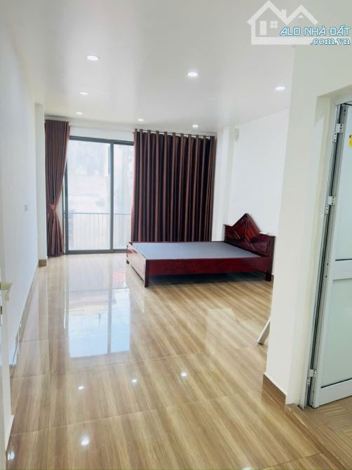 Siêu hiếm, bán nhà Xuân Đỉnh, 35m x 5 tầng, dân xây, ngõ thông, gần công viên, chỉ 8 tỷ - 2