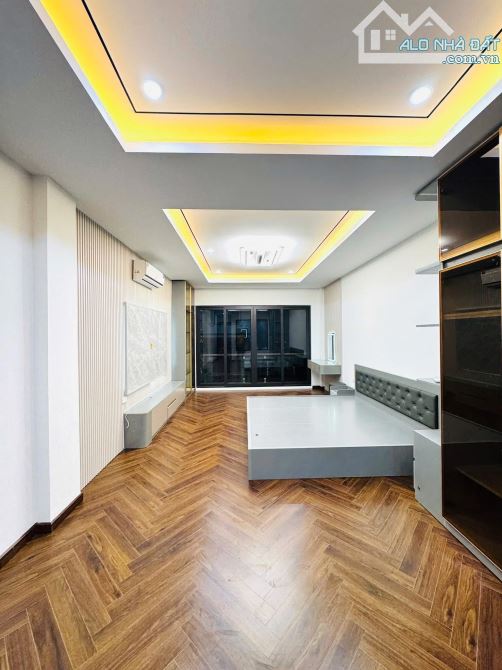 Phố Trạm - Long Biên 60m x 7 tầng, mặt tiền 4m, giá 19.6 tỷ thương lượng - 2