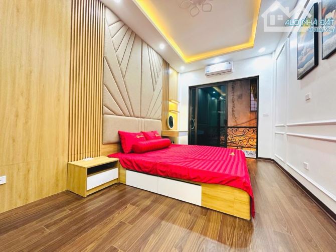Cực đỉnh! Hoàng Mai ô tô đỗ, ngõ thông, đẹp tựa KS 5 sao, nội thất hiện đại, 40m2. - 2