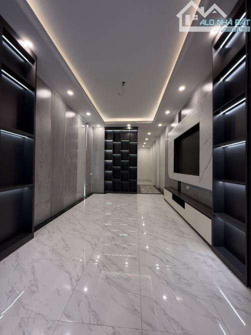 Nhà Đẹp Dân Xây, Hồng Tiến, Nguyễn Văn Cừ,Long Biên.Ngõ Thông Phố Ngọc Lâm.60m2,6 tầng - 2