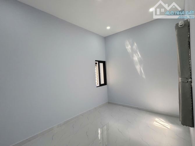 Nhà mới ở ngay Trần Văn Ơn Tân Sơn Nhì ngay chợ gần mặt tiền 45m2-2 tầng Nhỉnh 4ty - 2