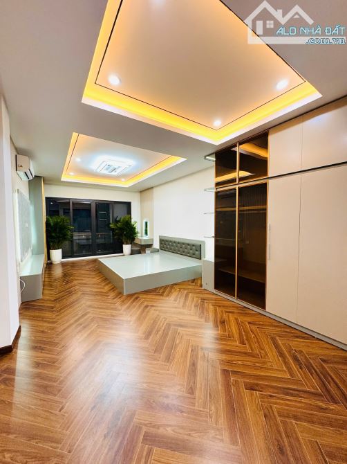 Bán nhà KD dòng tiền ô tô 16 đỗ Ngõ Trạm, Long Biên HN DT: 60m2 x 7 tầng, thang máy 630kg. - 2