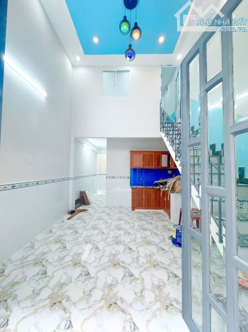 Bán nhà 2 tầng mới đẹp, 36m² (4x9), Liên Khu 10-11, ngay Ngã Tư Bốn Xã, chỉ hơn 3 tỷ - 2