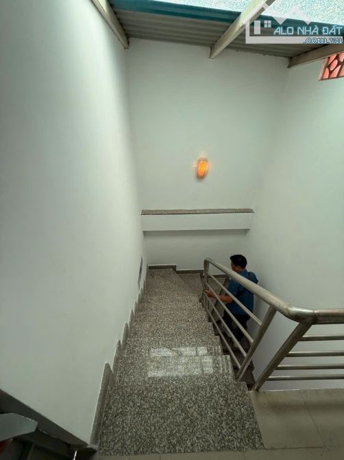 BÁN NHÀ MINH PHỤNG 37m2   QUẬN 11 - 2