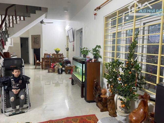 BIỆT THỰ LÔ GÓC VĂN PHÚ - MT 24,5M - Ô TÔ - THANG MÁY - KINH DOANH - 114 M2 GIÁ 33,5 TỶ - 2