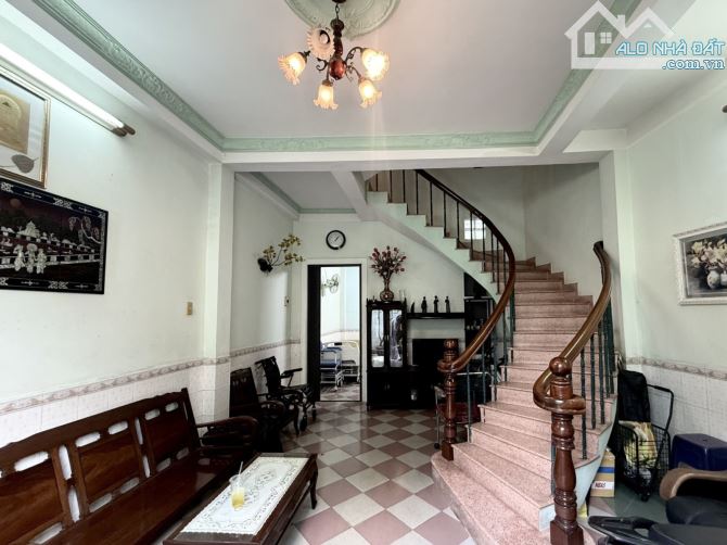 An cư đẳng cấp, vị trí giáp Q.1 – căn nhà đáng đầu tư nhất khu Nguyễn Văn Cừ!Q5 .#110252 - 2