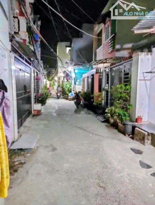 🏡 Nhà mới đẹp, hẻm cao ráo, nằm ngay nhà bè chủ vừa đầu tư 50 triệu nâng nền - 2