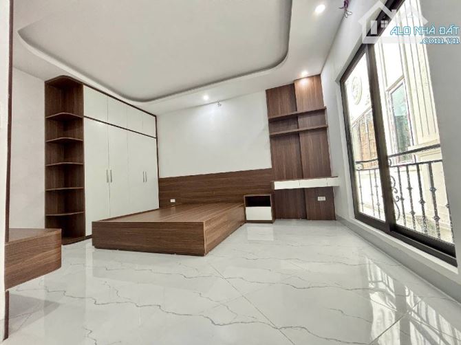 Bán nhà 7 tỷ- TRUNG TÂM BƯU ĐIỆN - SỞ TƯ PHÁP HÀ NỘI- 6 m MẶT TIỀN - sổ đỏ-Chính chủ thi - 2
