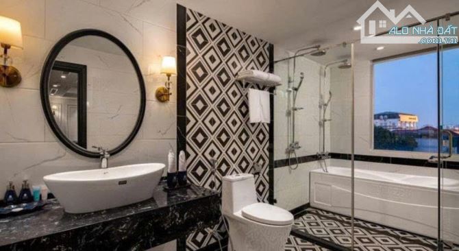 Mặt phố Hàng Gai siêu đẹp, gần Hồ Hoàn Kiếm 243m2, 3 tầng, 267 tỷ kinh doanh phát tài - 2
