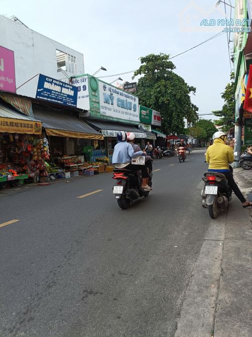 Bán đất TẶNG nhà CC như hình, KDC An Sương, Q12, DT 1100m, 2tầng, HXH 6m, 80tr/m2 - 2