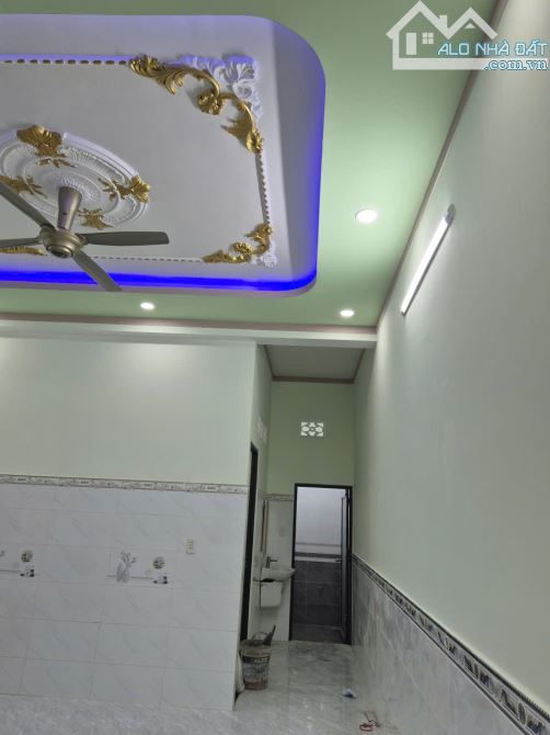 Bán nhà 2 Tầng MẶT TIỀN Kinh Doanh đa ngành nghề, giá chỉ bằng trong hẻm - 2