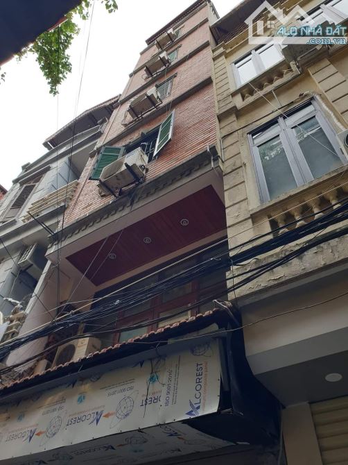 BÁN NHÀ MẶT NGÕ Ô TÔ ĐƯỜNG THÁI THỊNH. 43M2 - 7 TẦNG. 11 PHÒNG KHÉP KÍN. - 2