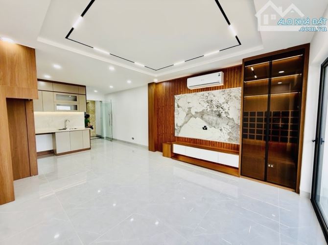 BÁN NHÀ TRUNG TÂM QUẬN ỦY - NGÕ THÔNG Ô TÔ - DT 50M x 6T, THANG MÁY. GIÁ BÁN 15.45 TỶ - 2