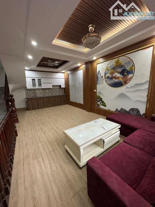Vip nhất Yên Nghĩa: nhỉnh 5tỷ, 4tầng ô tô vào, 10m ô tô tránh, k có căn thứ 2 - 2