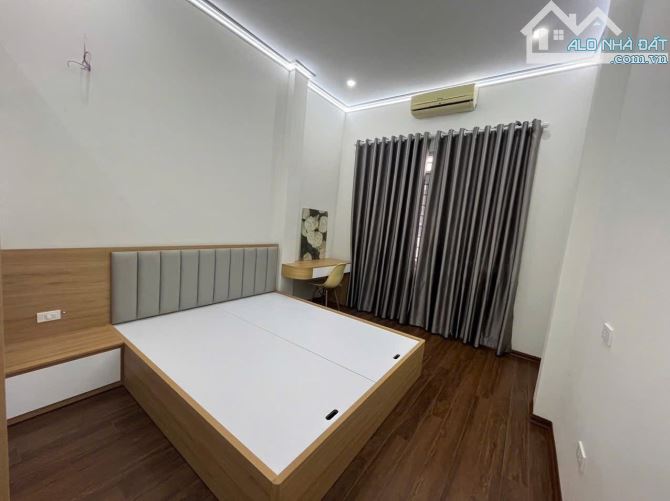 Ngọc Hồi - Hoàng Mai 51/67m x 5 tầng, mặt tiền 3.4m, giá 10.5 tỷ thương lượng - 2