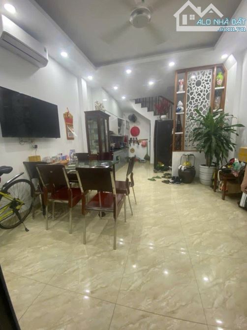 Nhỉnh 5tỷ có nhà Yên Lộ 34m*4tầng gara, đủ công năng, full tiện ích - 2