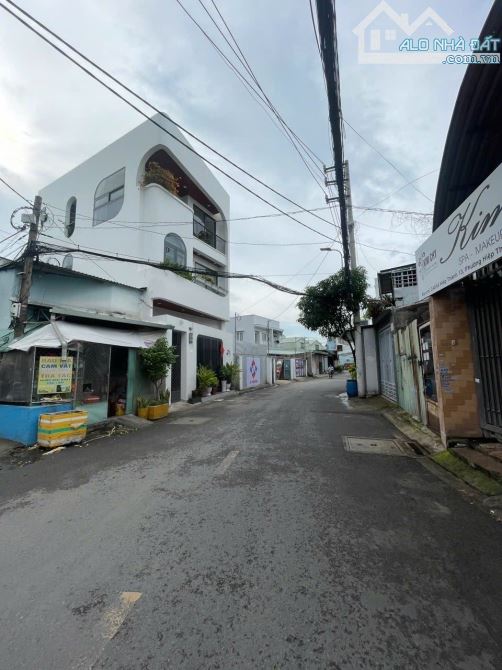 🏡 BÁN NHÀ CẤP 4 – TẶNG ĐẤT VỊ TRÍ VÀNG NGAY CHỢ HIỆP THÀNH, Q12 - 2